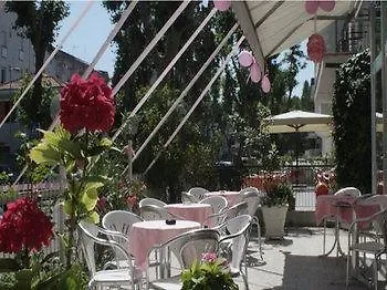 Ξενοδοχείο Mehari 3*